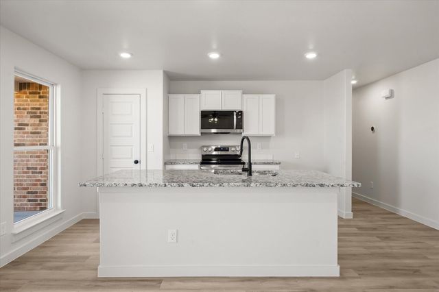 2204 Corpus Avenue, Wolfforth, TX 79382