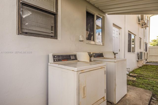 501 NE 82nd TER 8, Miami, FL 33138