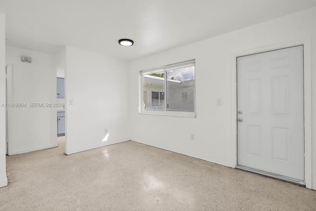 501 NE 82nd TER 8, Miami, FL 33138