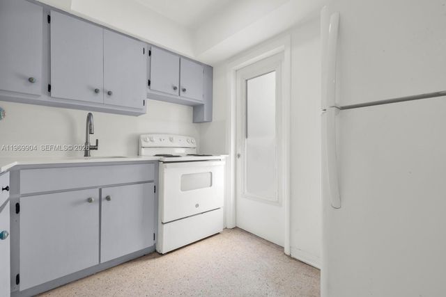 501 NE 82nd TER 8, Miami, FL 33138