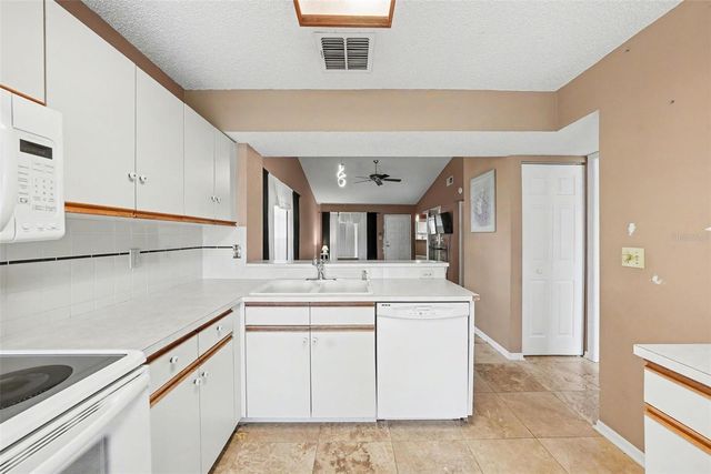 7816 HARDWICK DRIVE 1011, New Port Richey, FL 34653