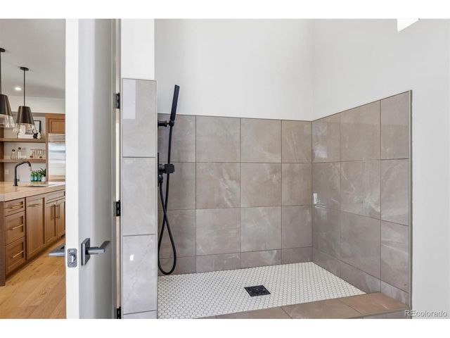 1109 S Clayton St, Denver, CO 80210