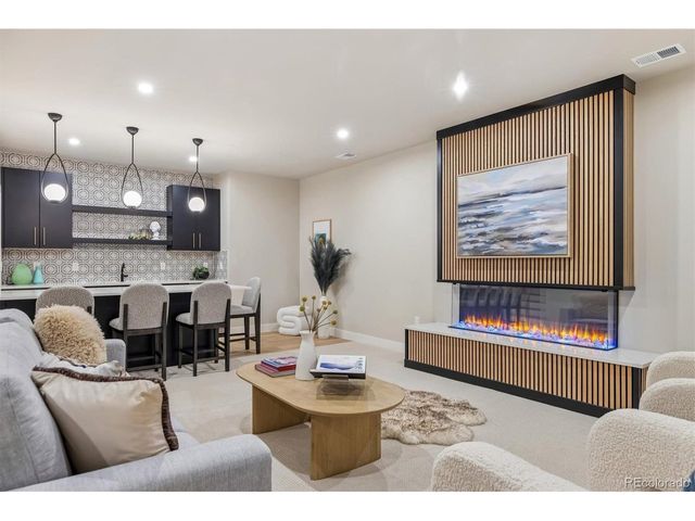 1109 S Clayton St, Denver, CO 80210