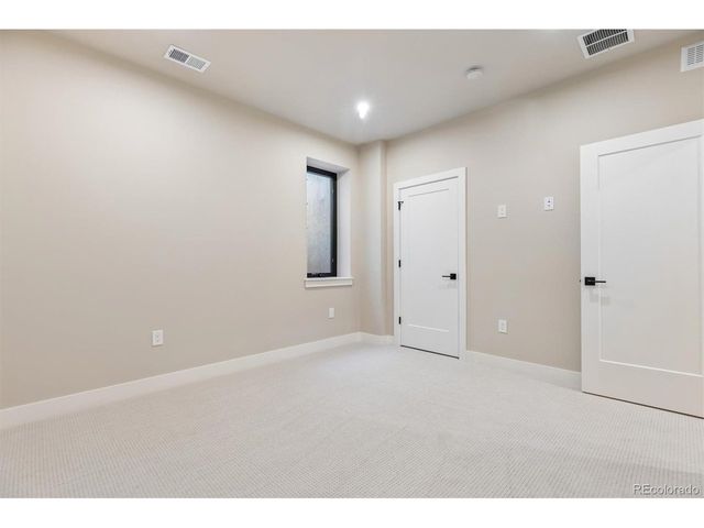 1109 S Clayton St, Denver, CO 80210