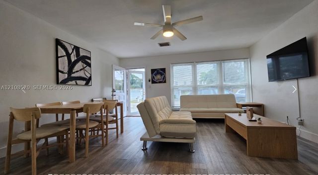 4536 SW 24th Ave, Dania Beach, FL 33312
