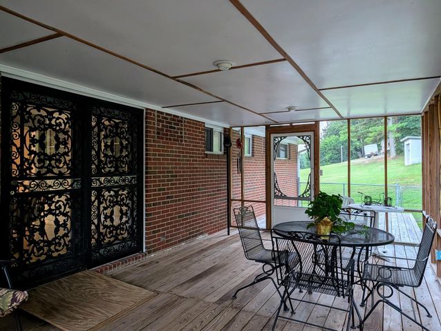 4392 Blue Springs Road SE, Cleveland, TN 37311