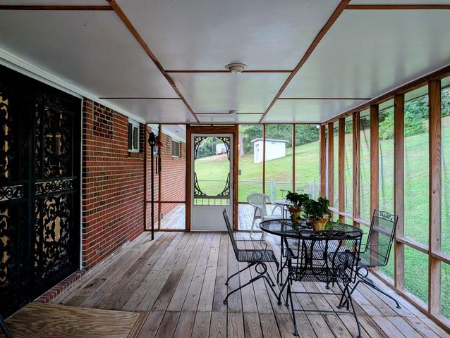 4392 Blue Springs Road SE, Cleveland, TN 37311