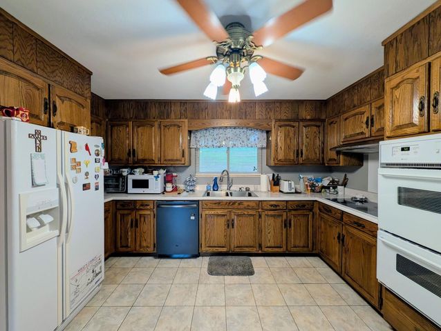 4392 Blue Springs Road SE, Cleveland, TN 37311