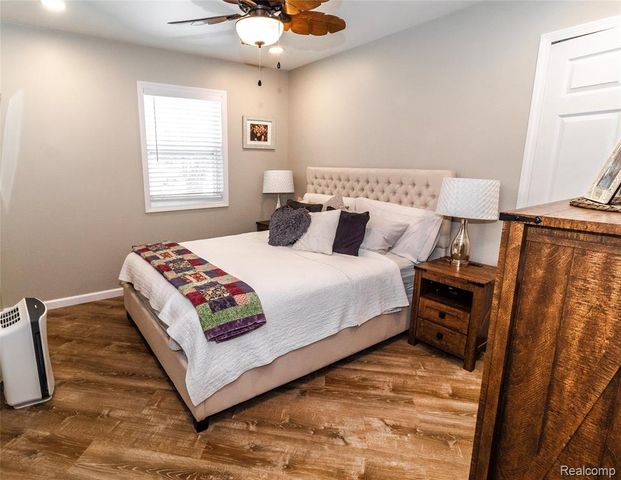 2238 Farnsworth Road, Lapeer, MI 48446