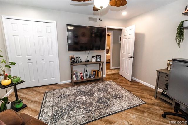 2238 Farnsworth Road, Lapeer, MI 48446