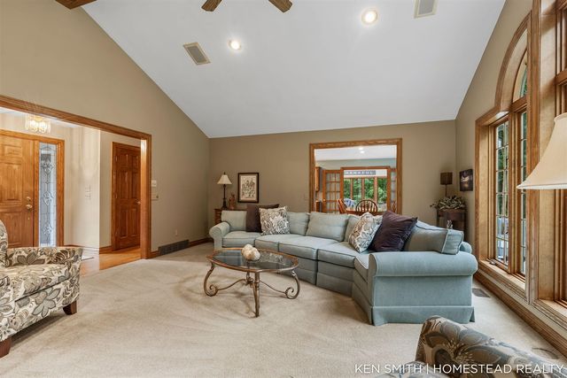 1876 Columbus Street, Holland, MI 49424