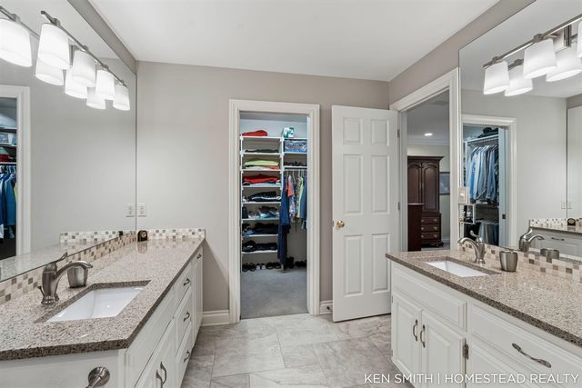 1876 Columbus Street, Holland, MI 49424