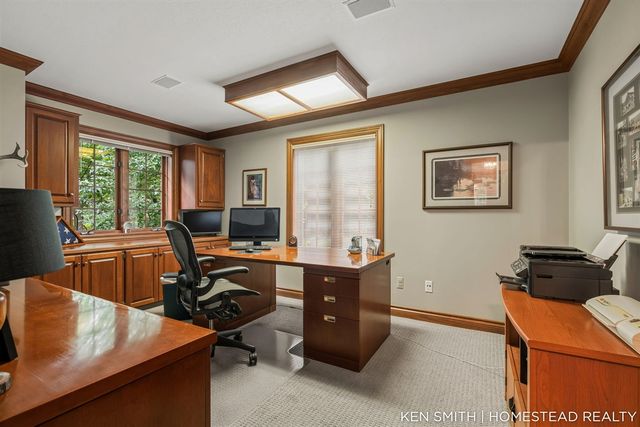 1876 Columbus Street, Holland, MI 49424