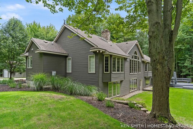 1876 Columbus Street, Holland, MI 49424