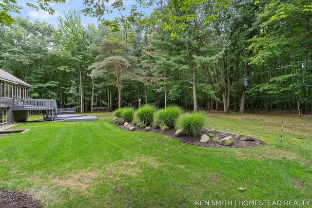 1876 Columbus Street, Holland, MI 49424
