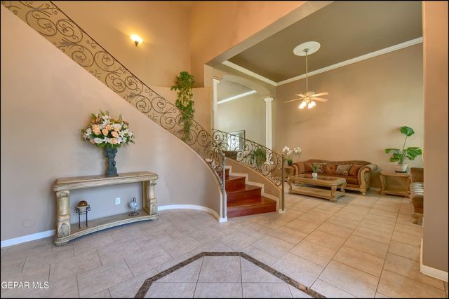 604 Rosinante Road, El Paso, TX 79922