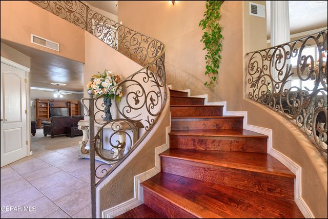 604 Rosinante Road, El Paso, TX 79922