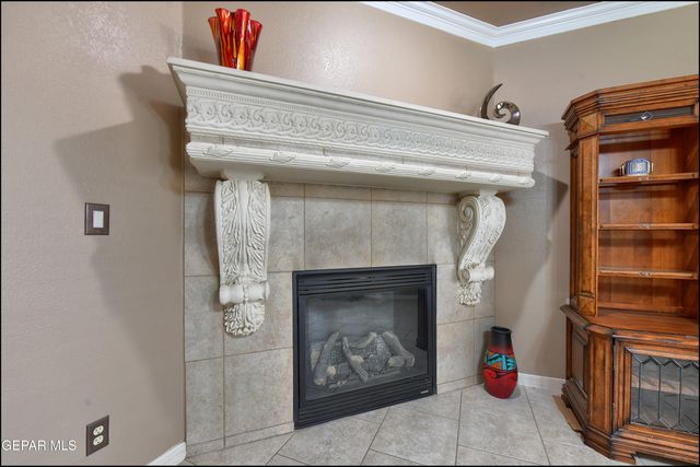 604 Rosinante Road, El Paso, TX 79922