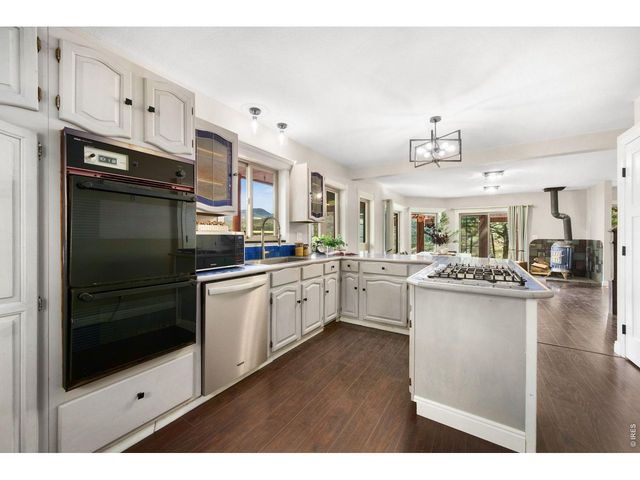 10828 Bears Lair Rd, Loveland, CO 80538