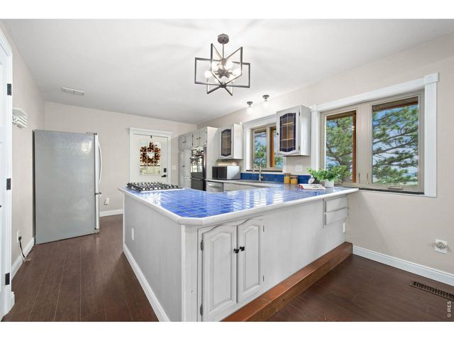 10828 Bears Lair Rd, Loveland, CO 80538