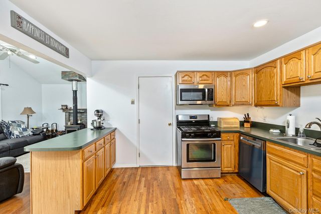 24 Evergreen Drive, Manorville, NY 11949
