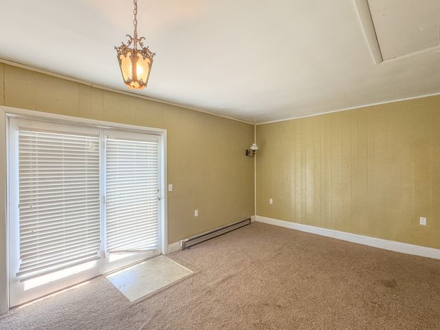 1204 Meadowlark Cir, Lafayette, TN 37083