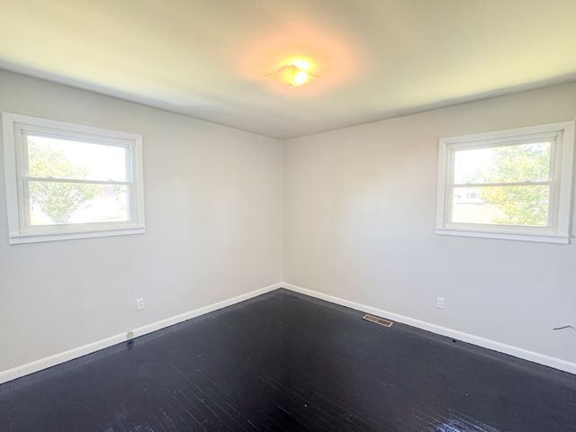1204 Meadowlark Cir, Lafayette, TN 37083