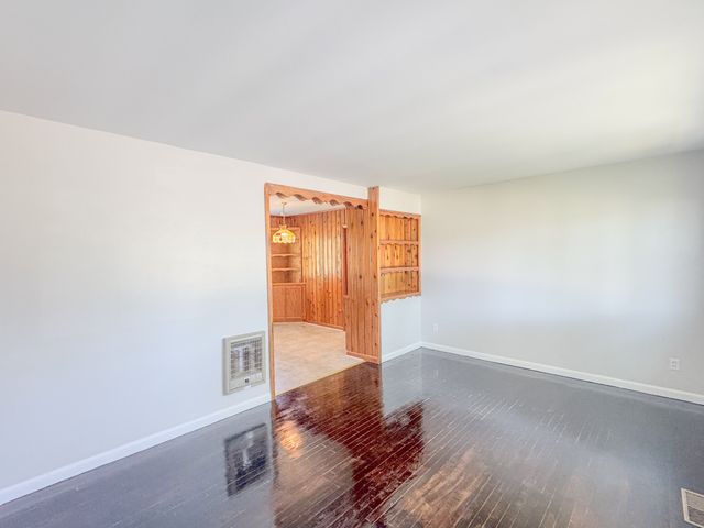 1204 Meadowlark Cir, Lafayette, TN 37083