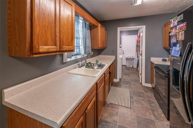 105 Pine Hill Road, Lagrange, GA 30241