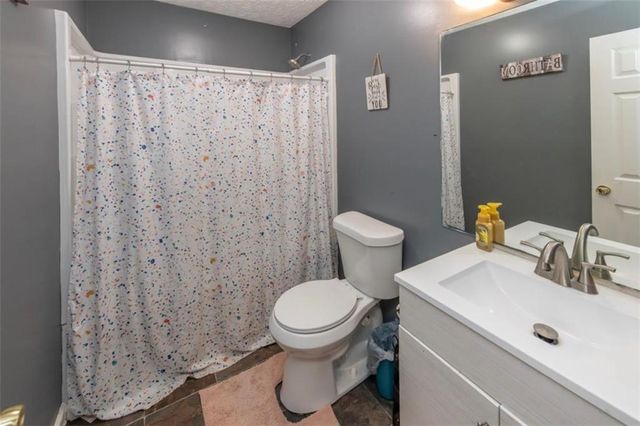 105 Pine Hill Road, Lagrange, GA 30241