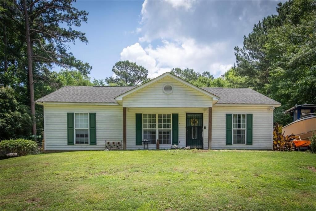 105 Pine Hill Road, Lagrange, GA 30241