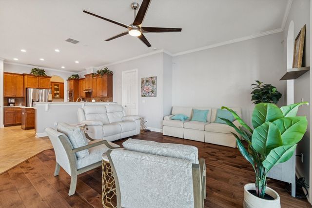 433 Venecia Way, St Augustine, FL 32086