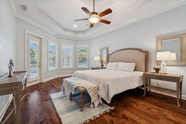 433 Venecia Way, St Augustine, FL 32086