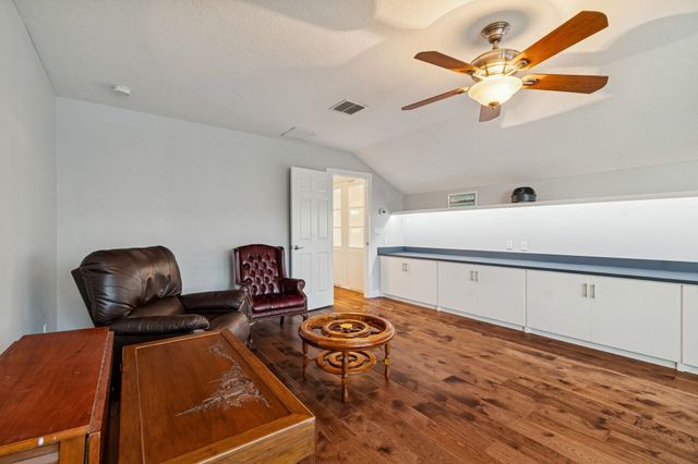 433 Venecia Way, St Augustine, FL 32086