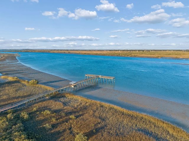 433 Venecia Way, St Augustine, FL 32086