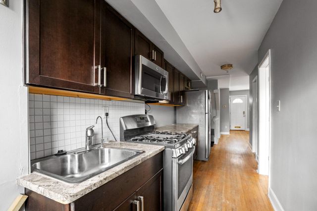 1731 HOLBROOK ST NE, Washington, DC 20002