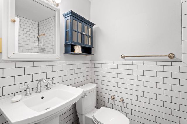 1731 HOLBROOK ST NE, Washington, DC 20002