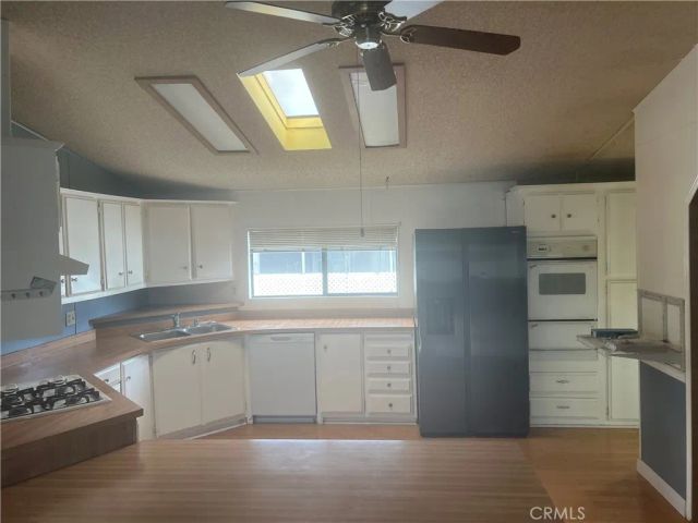 10961 Desert Lawn Dr 79, Calimesa, CA 92320