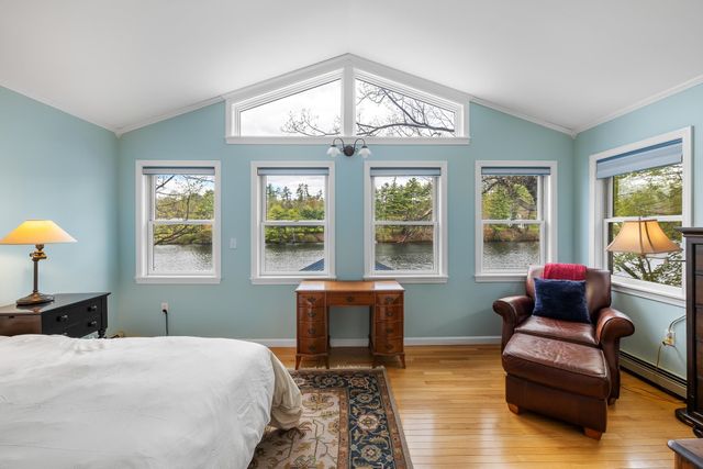 32 River Road, Hanover, NH 03755