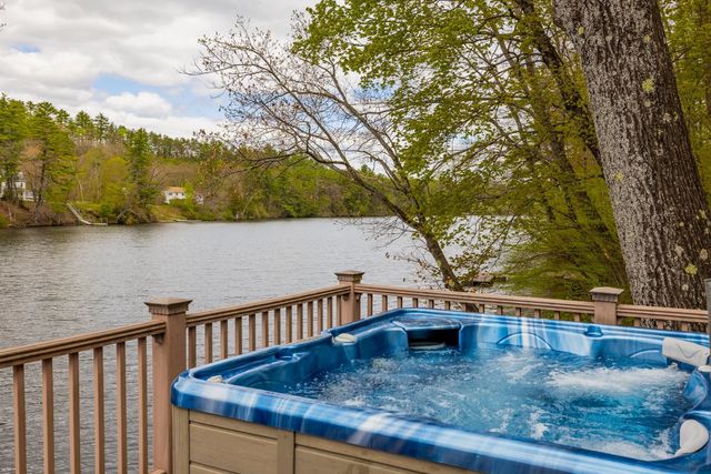 32 River Road, Hanover, NH 03755