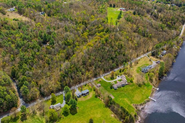 32 River Road, Hanover, NH 03755