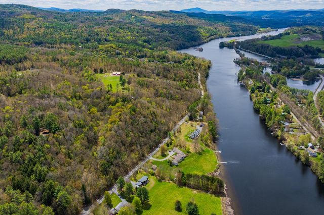 32 River Road, Hanover, NH 03755