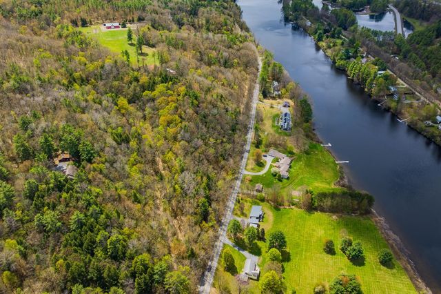 32 River Road, Hanover, NH 03755