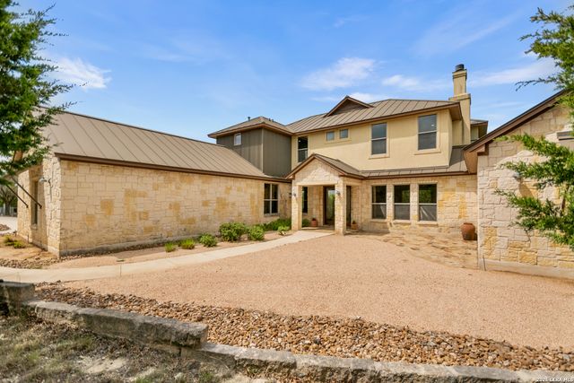 171 Scenic Bluffs, Boerne, TX 78006