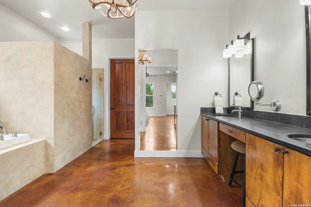 171 Scenic Bluffs, Boerne, TX 78006