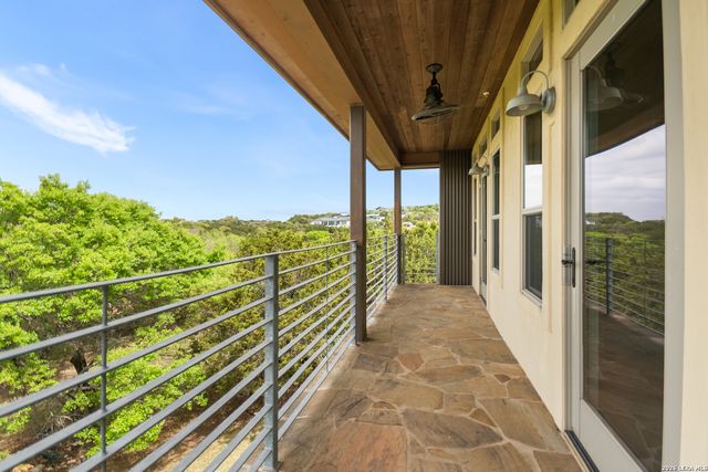 171 Scenic Bluffs, Boerne, TX 78006