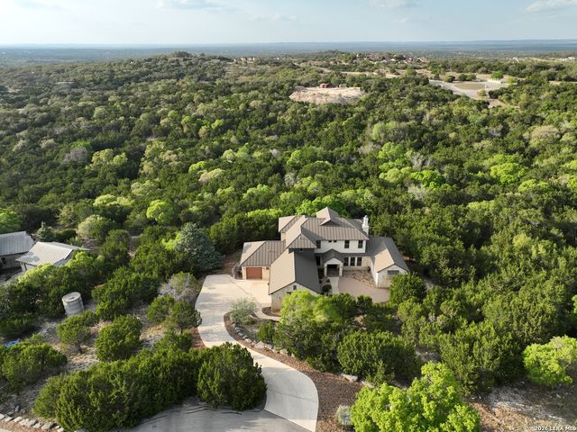 171 Scenic Bluffs, Boerne, TX 78006