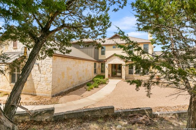 171 Scenic Bluffs, Boerne, TX 78006