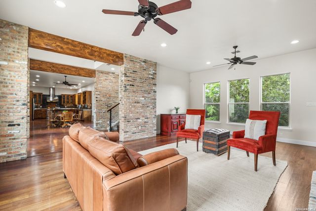 171 Scenic Bluffs, Boerne, TX 78006