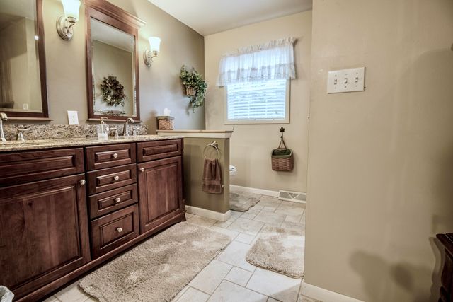 3129 Happy Valley Road, Summit Twp, MI 49203